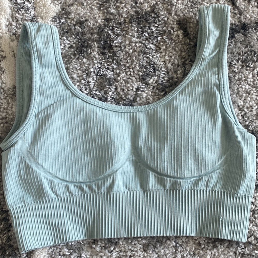 Teal Sacre sports bra!